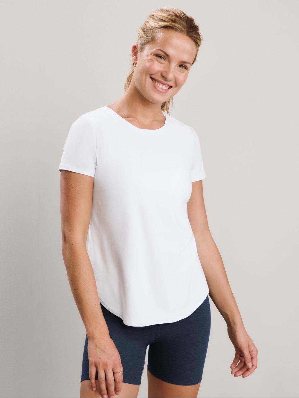 Beyond Yoga On the Down Low Featherweight Tee cloud white XL BNWT Luxury